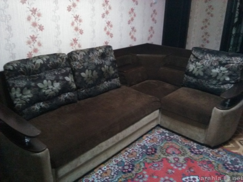 Продам: угловой диван+кресло