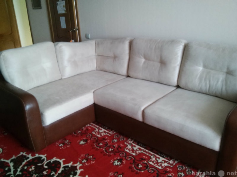Продам: Новый угловой диван (не подошел размер)