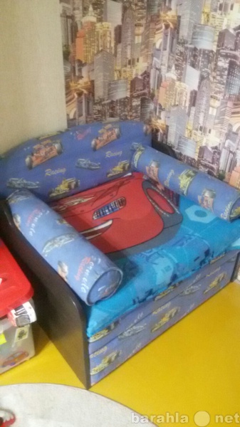 Продам: Детский диван