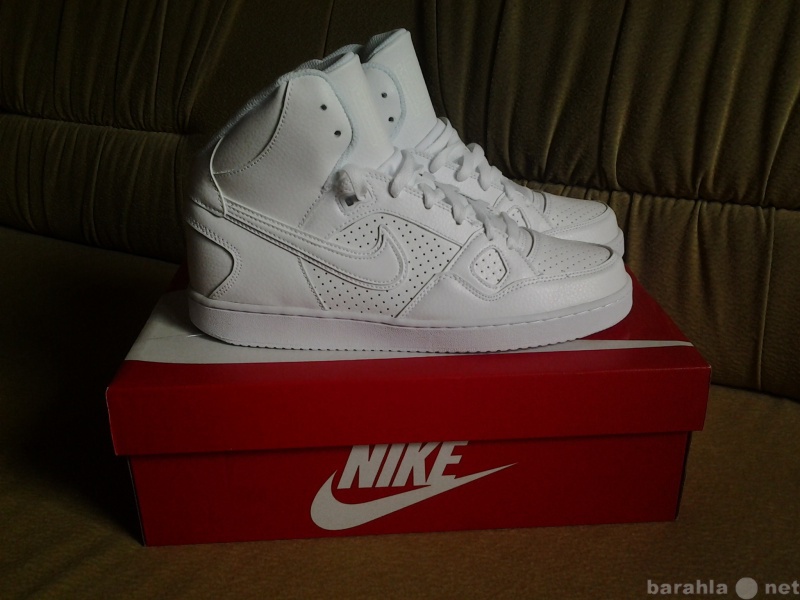 Продам: Новые кросовки NIKE SON OF FORCE MID