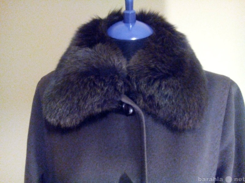 Продам: Пальто  женское р-р54