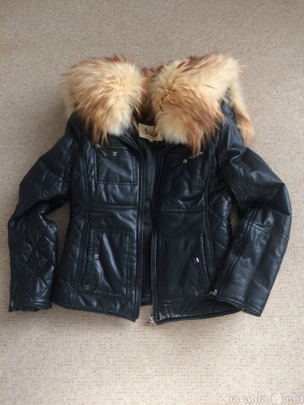 Продам: Зимнюю кожаную куртку с натуральн.мехом