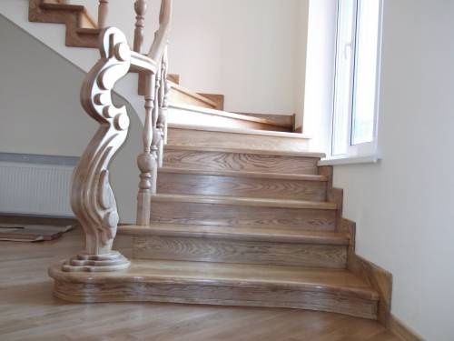 Предложение: Монтаж лестниц.Профессиональная установк
