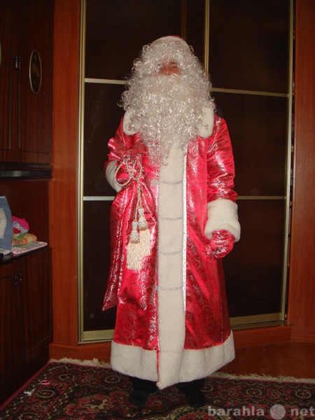 Предложение: Прокат костюмов Деда Мороза и Снегурочки