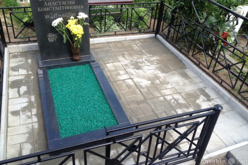 Облагораживание могилы на кладбище плиткой фото дизайн