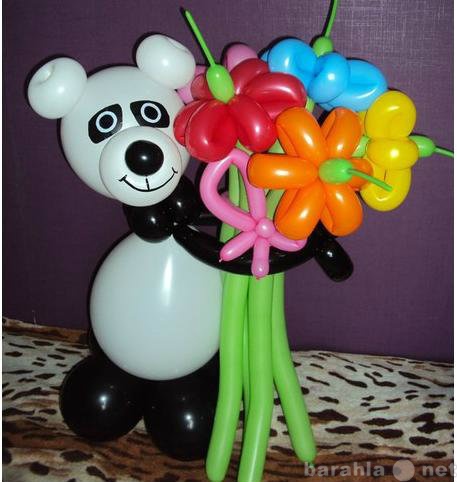 Предложение: Панда с букетом из воздушных шариков