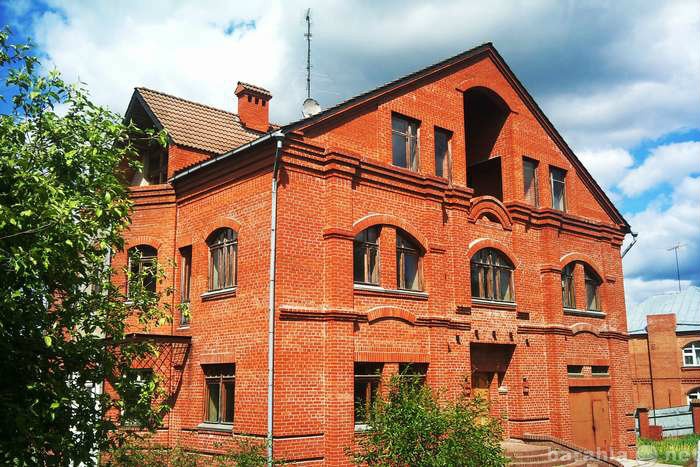 Дома сергиево посадский. Огородная улица Сергиев Посад. Сергиев Посад Огородная улица 52. Особняк Сергиев Посад. Заброшенные коттеджи Сергиев Посад.