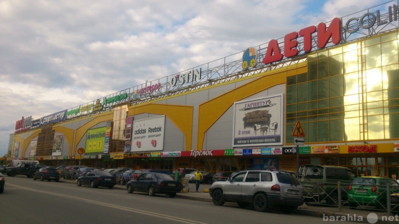 Сдам: Торговое помещение в ТРК ОКА г. Колпино